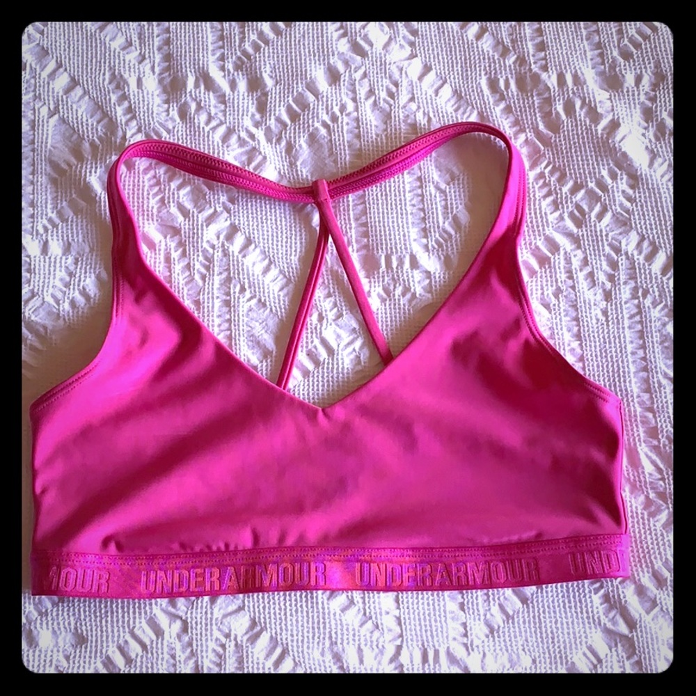 Women’s Under Armour sports bra